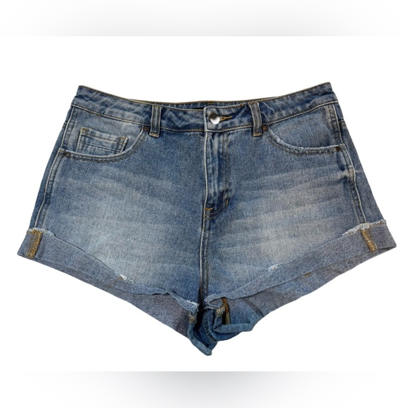 KENDALL & KYLIE Denim‎ Jean Shorts Sz 29 in a Medium Wash - Picture 2 of 6